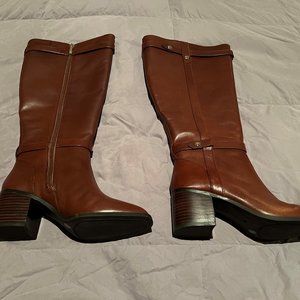 Essex Lane Lizzy Rich Carmel Leather Knee High Wide Calf Boots - Size 7.5M